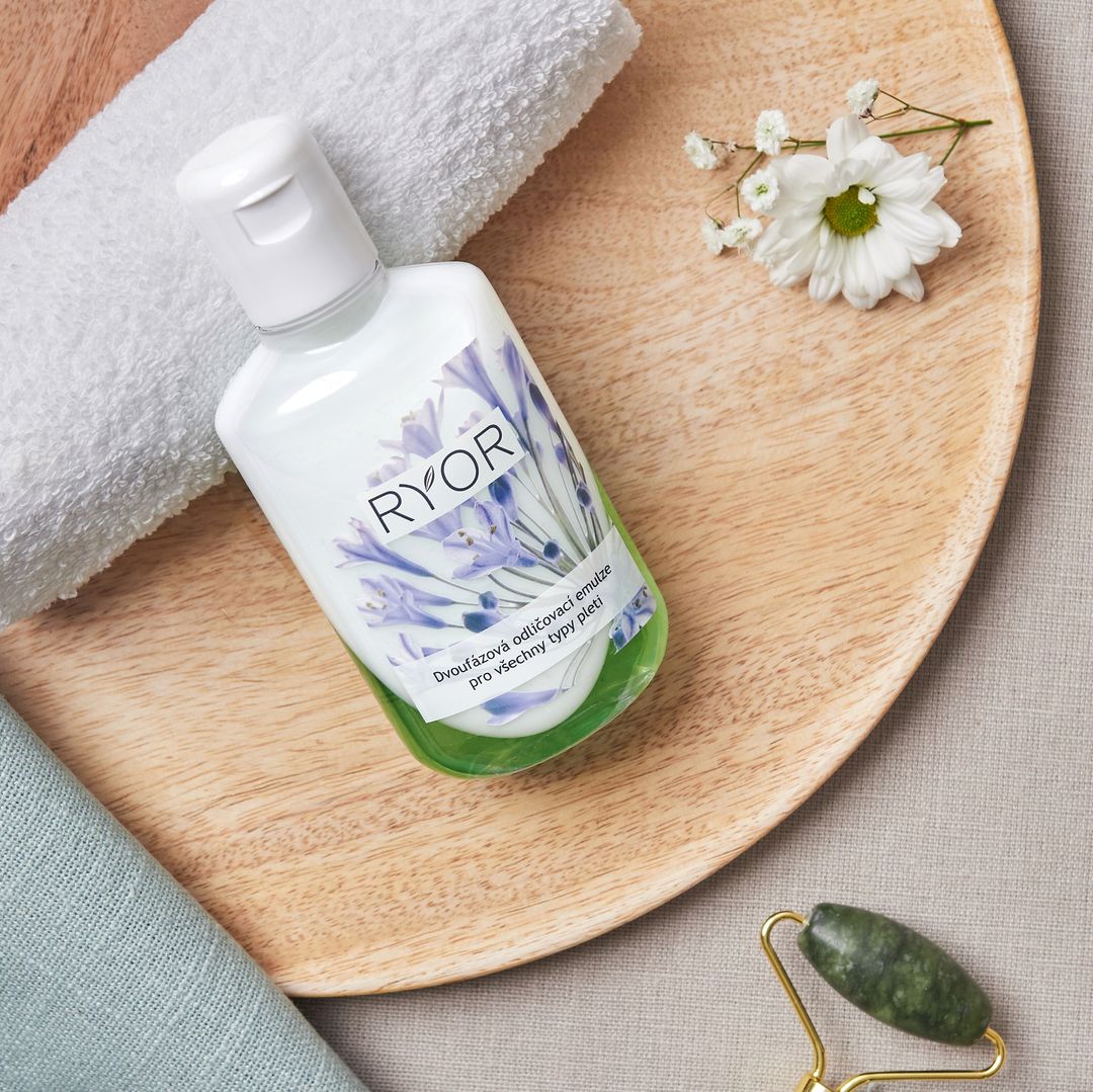 Dvoufázová odličovací emulze pro všechny typy pleti 150 ml - galerie #2