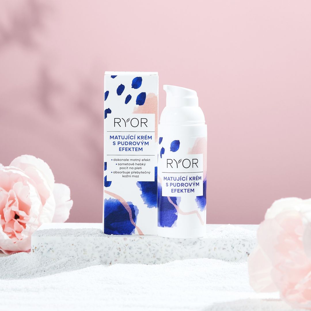 Matující krém s pudrovým efektem - galerie #2