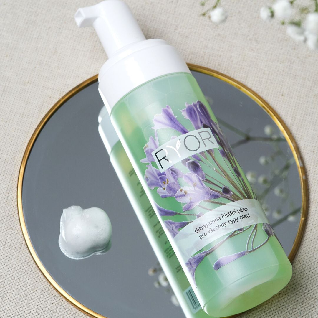 Ultrajemná čisticí pěna pro všechny typy pleti - galerie #3