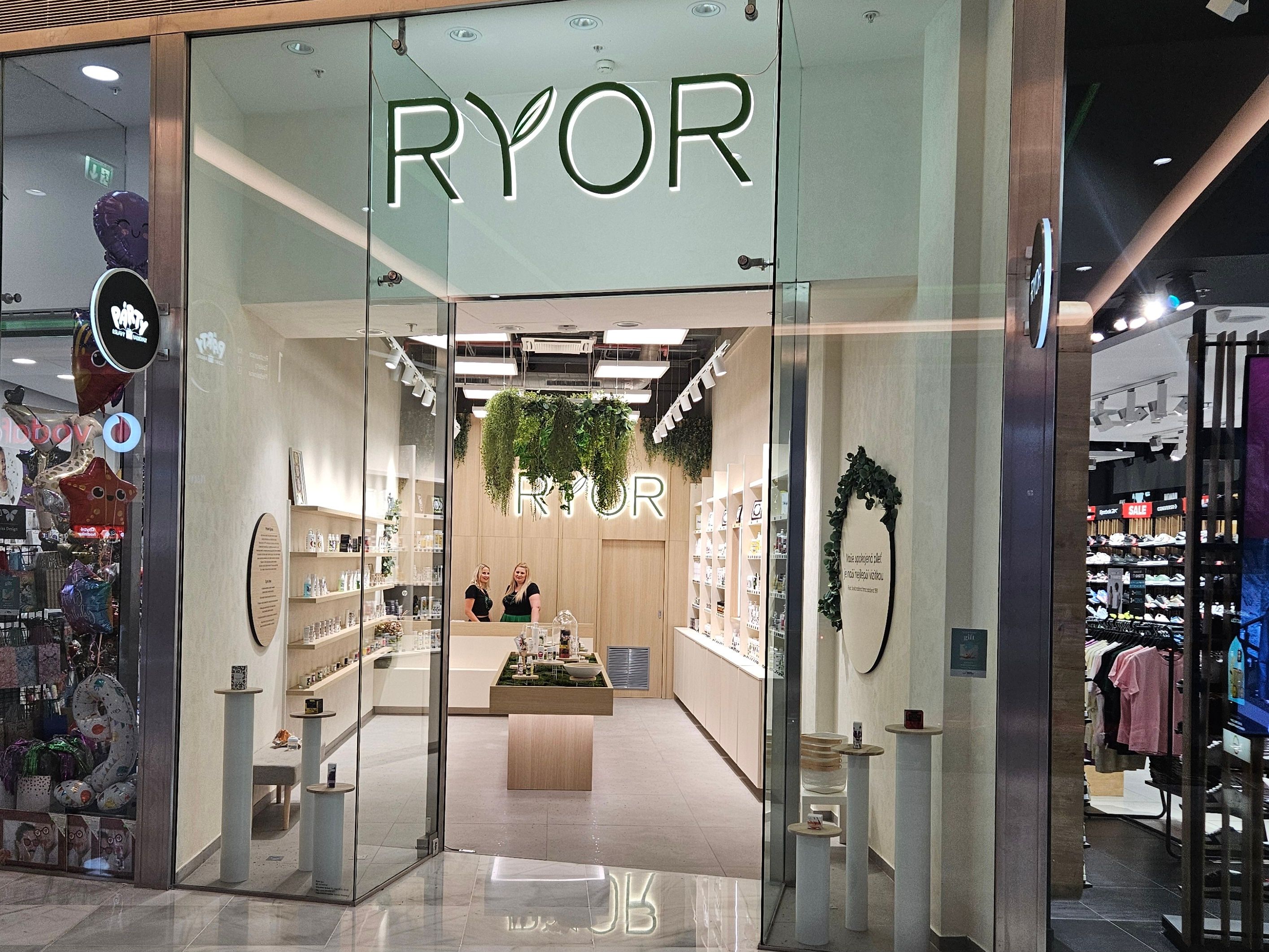 Centrum Černý Most