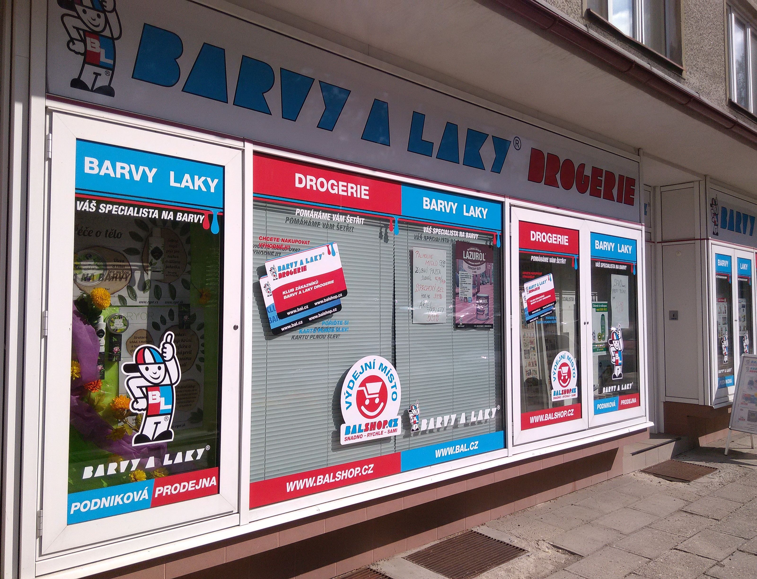 BARVY A LAKY DROGERIE