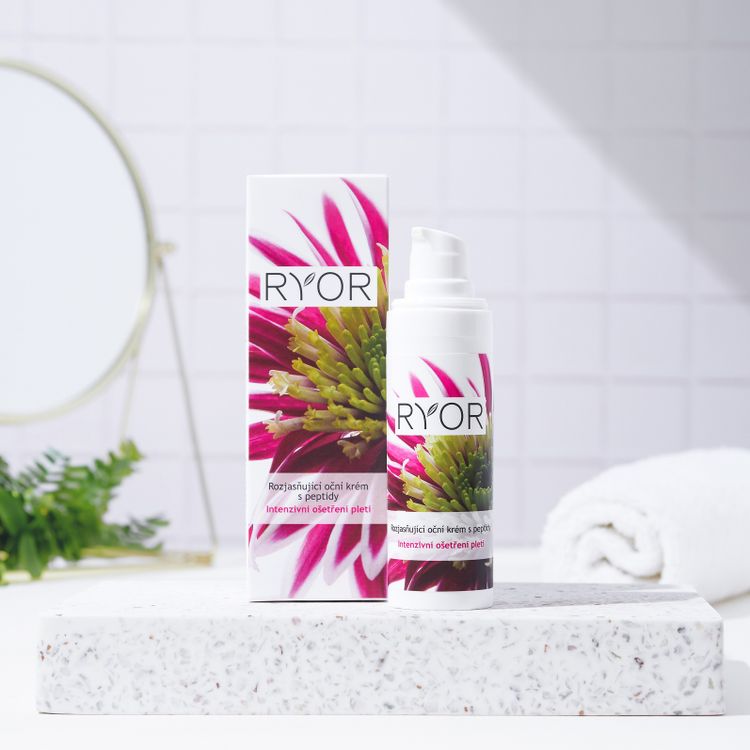 Rozjasňujúci očný krém s peptidmi