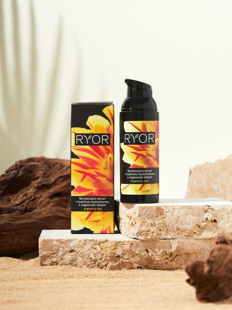 Revitalizační sérum s kyselinou hyaluronovou a arganovým olejem