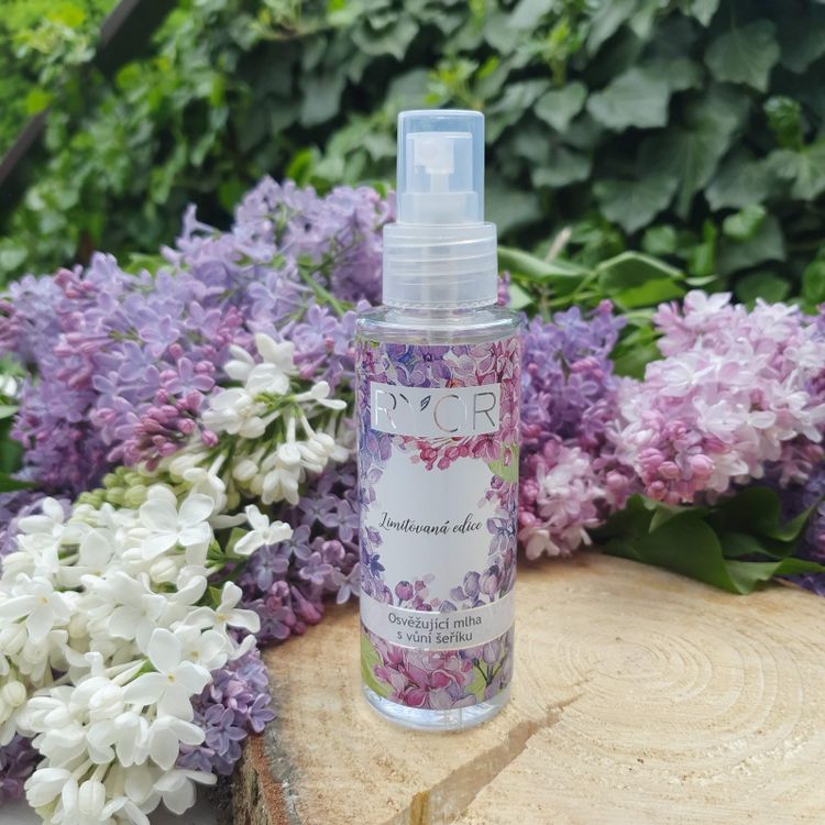 Osvěžující mlha s vůní šeříku