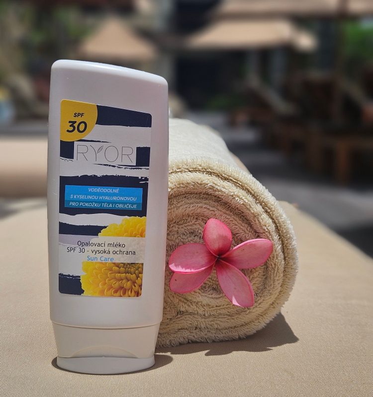 Opalovací mléko SPF 30 - vysoká ochrana